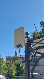 Wi-Fi connection and network infrastructure