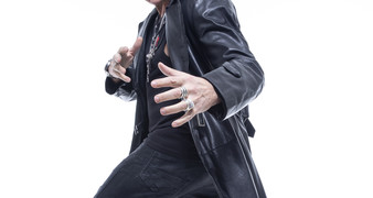Joe T Vannelli